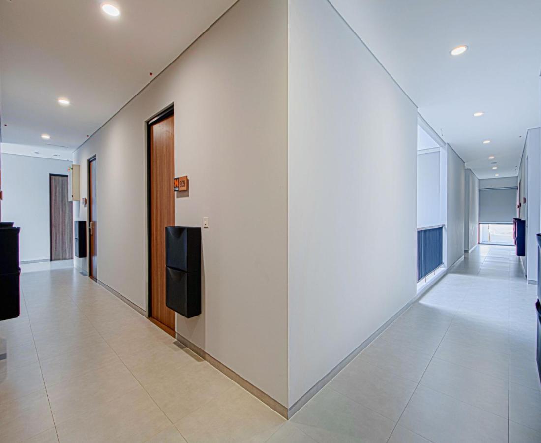 M Studio Karawaci Tangerang Kültér fotó
