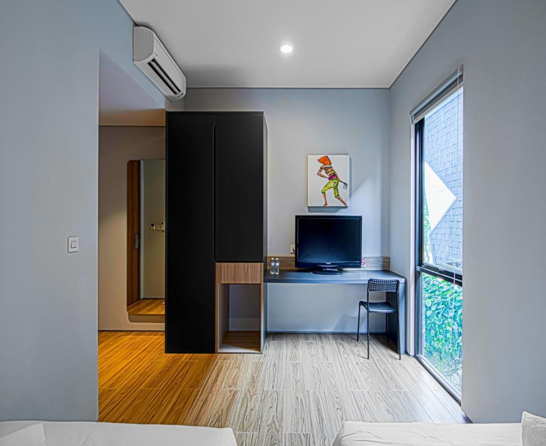 M Studio Karawaci Tangerang Kültér fotó